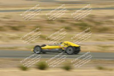 media/Jun-01-2025-CalClub SCCA (Sun) [[eae223c5dd]]/Group 3/Lap race/